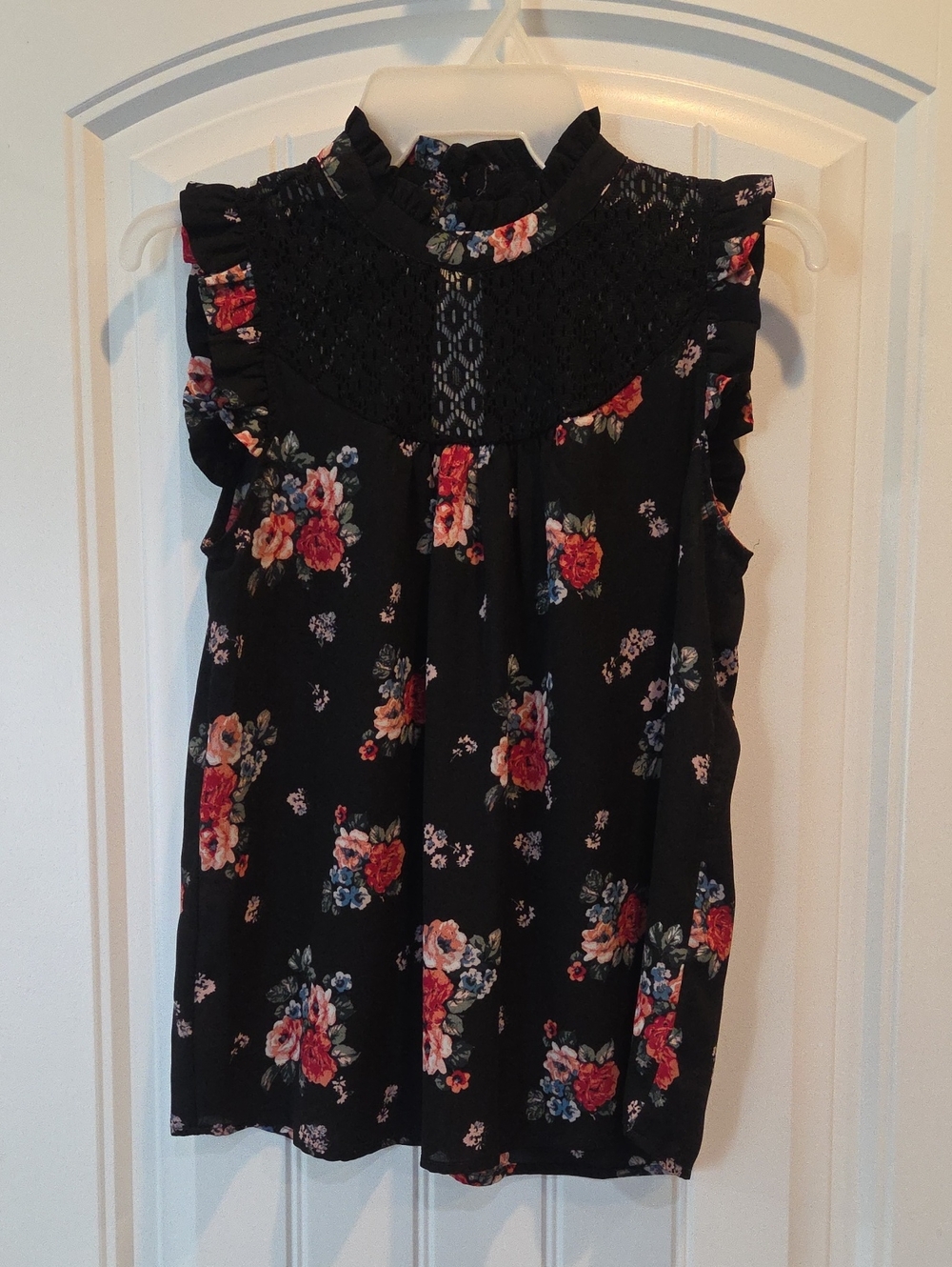 Lily White Floral Lace Yoke Sleeveless Top - Black with Dark Pink Floral